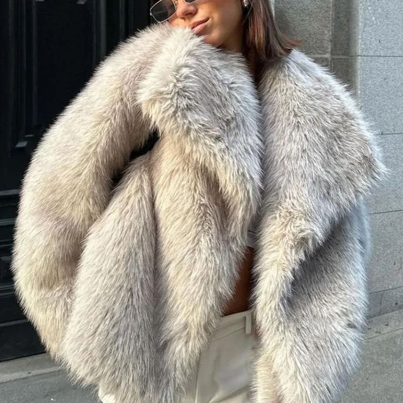 Grace™ - Elegant Fur Coat