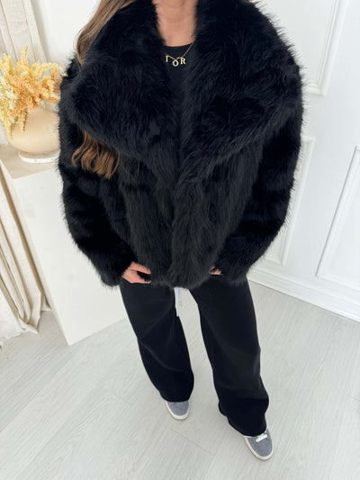 Grace™ - Elegant Fur Coat