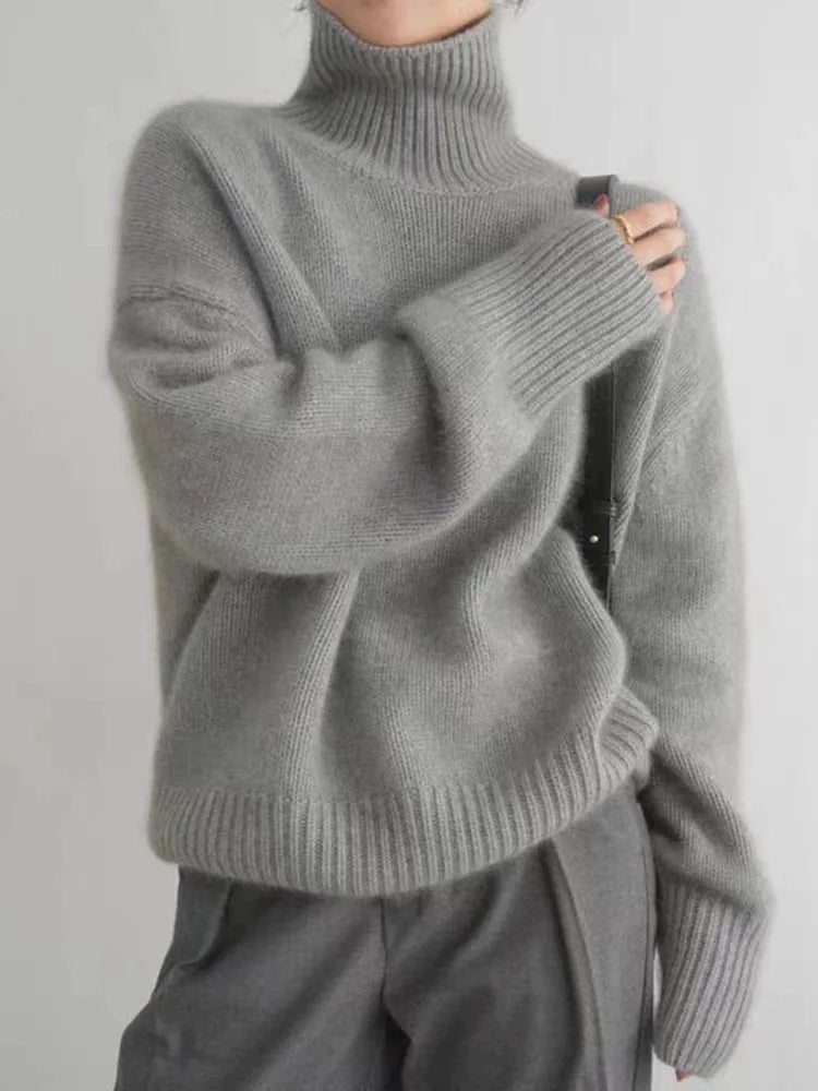 Avery™ - Comfy Soft Turtleneck Sweater