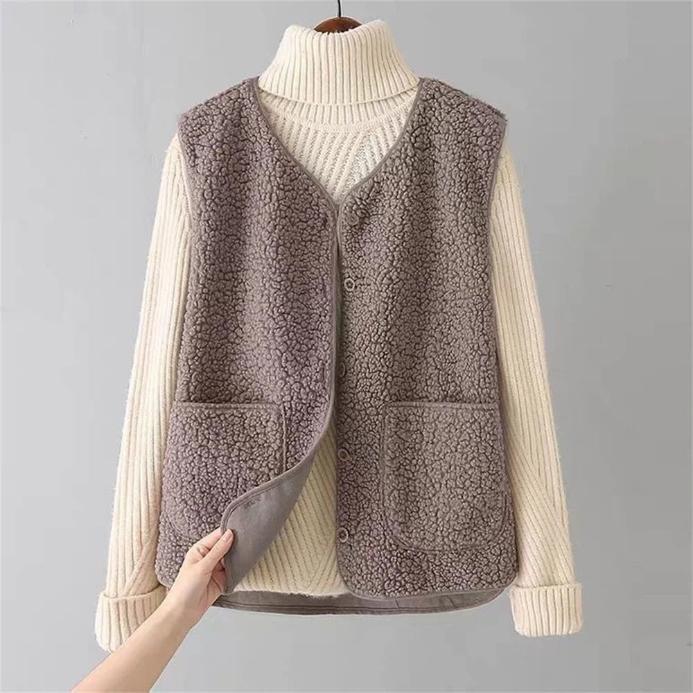 Layla™ - Elegant Woolen Vest