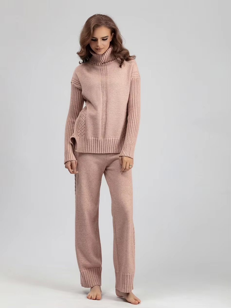 Scarlett™ - Stylish High-neck Pullover Knit Sweater with Loose Pants Set