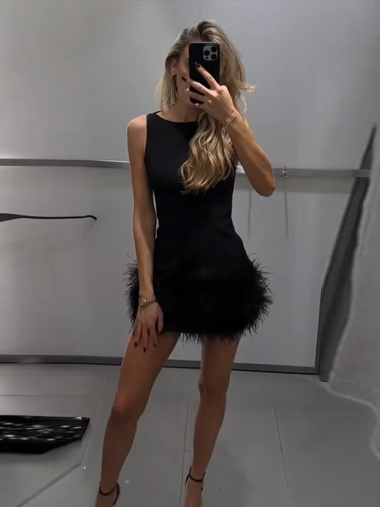 Sophia™ - Stylish Sleeveless Short Dress