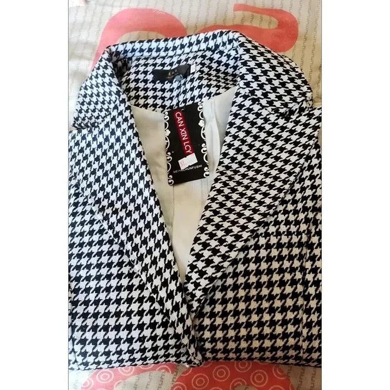 Lina™ - Elegant Checkered Vest