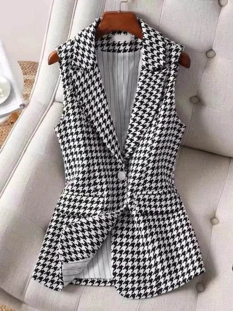 Lina™ - Elegant Checkered Vest
